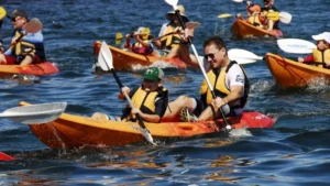 Kayak là gì? Kinh nghiệm chèo thuyền kayak dành cho người mới