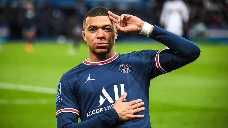 mbappe sinh nam bao nhieu
